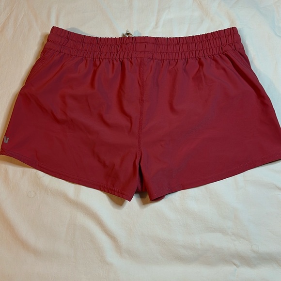 Vuori Clementine Short 2.0 Size L - Picture 4 of 10